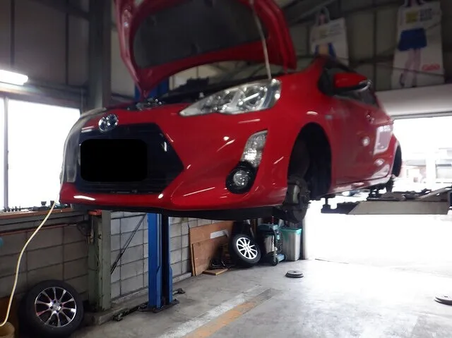 トヨタ　アクア　笠松町　岐南町　柳津町　1日車検　車検