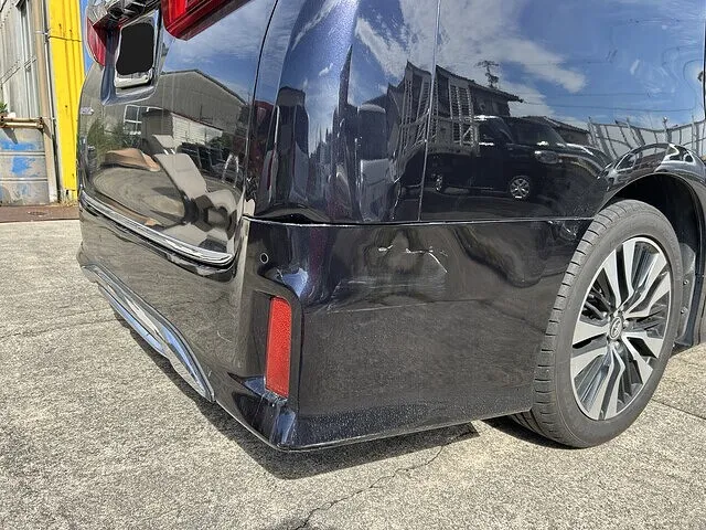 西尾市 アルファード リヤバンパー リヤコーナーパネル交換