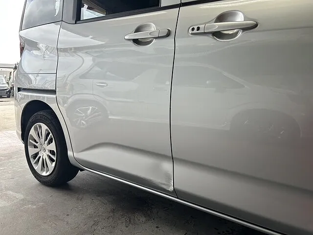 西尾市 ルーミー スライドドア 鈑金塗装修理