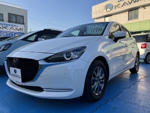 MAZDA2
