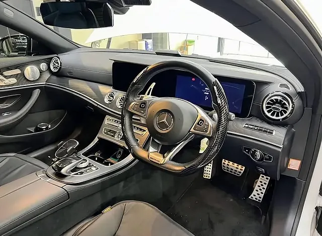 東村山市 カスタム メルセデス・ベンツ E300 ハンドル