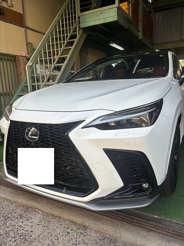 大阪市　レクサス　AAZH20 NX　法定点検