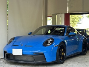 911