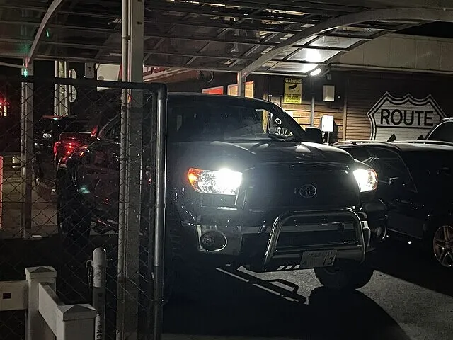 栃木市F様　タンドラ　オイル、エレメント交換