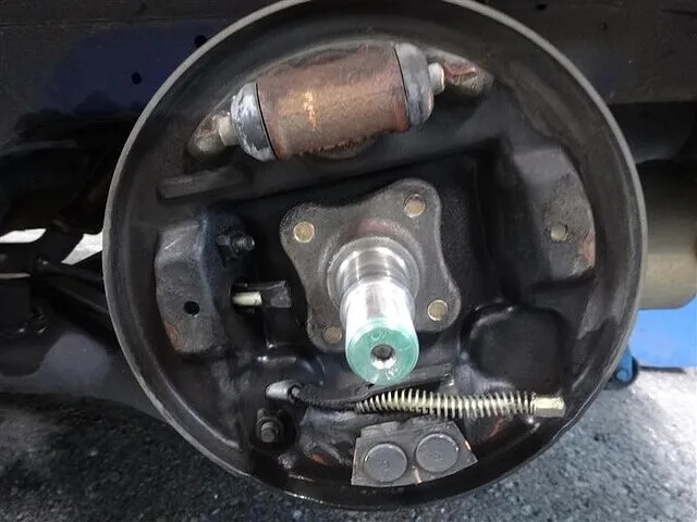 ブレーキ・ホイール・シリンダのゴム部品　笛吹市