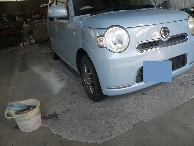 ダイハツ　ミラココア　フロントフェンダー交換　笛吹市