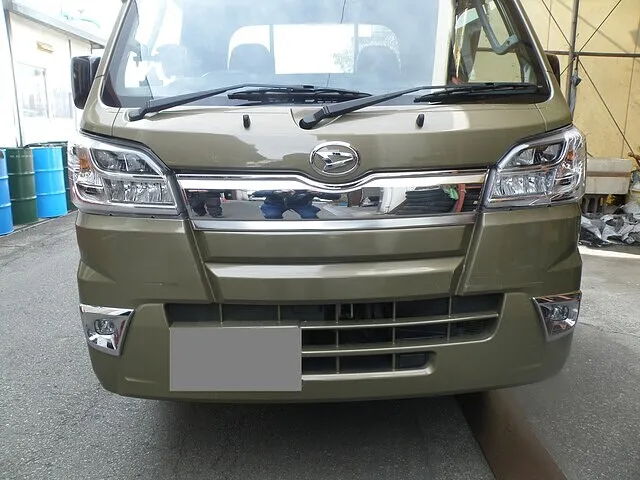 ダイハツ　ハイゼット　フロント修理　笛吹市