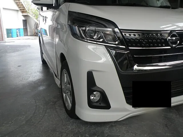 ニッサン　デイズルークス　右側面修理　笛吹市