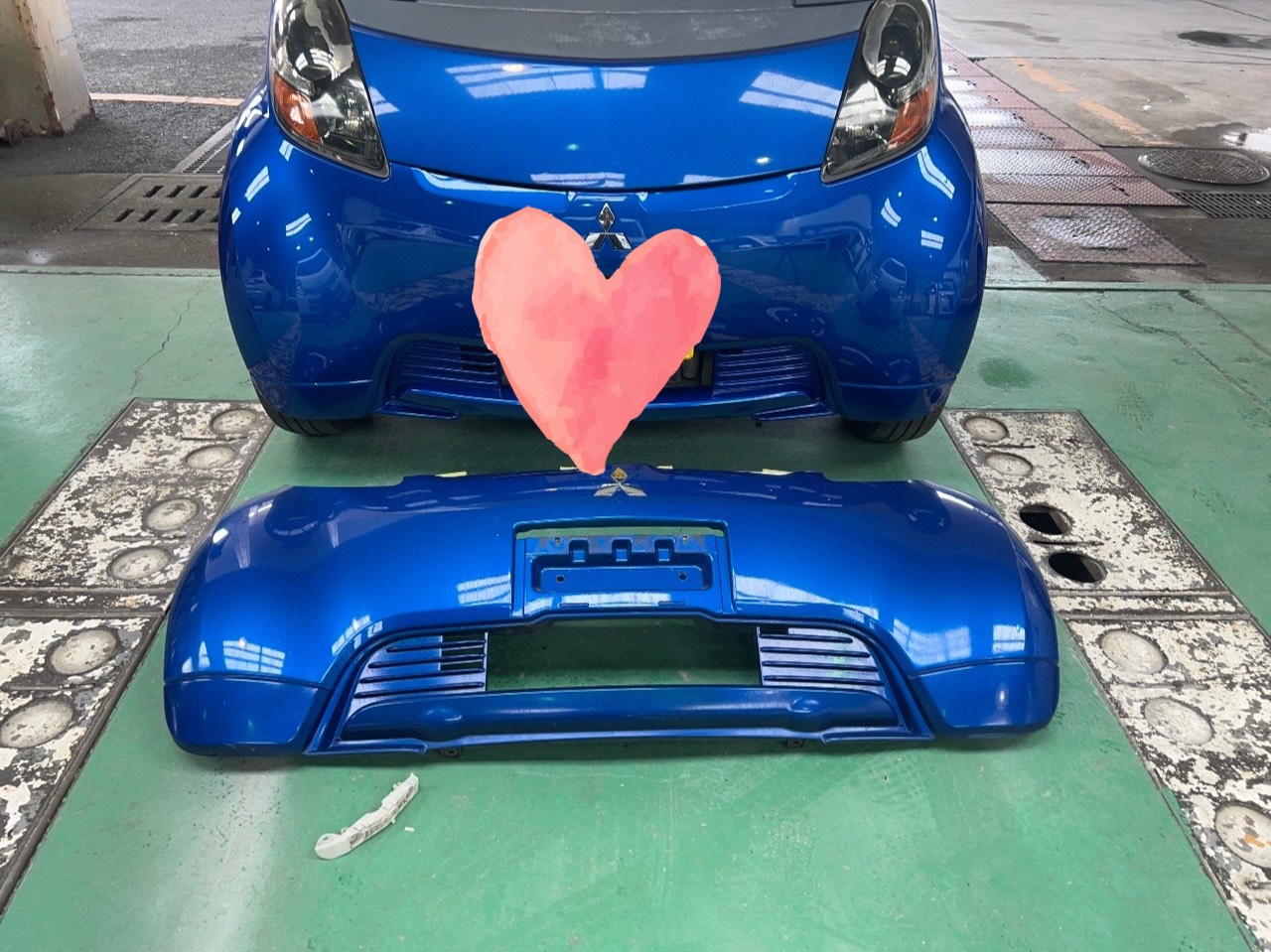 霧島市　フロントバンパーキズ修理　三菱アイ　鈑金塗装