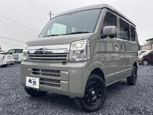 エブリイ