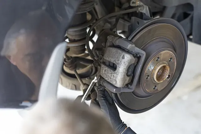 ブレーキ・ディスク・キャリパーのゴム部品