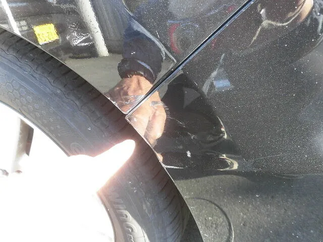 富士市　鈑金塗装　ステップワゴン　フロントバンパーカバー交換、右フロントフェンダー鈑金塗装