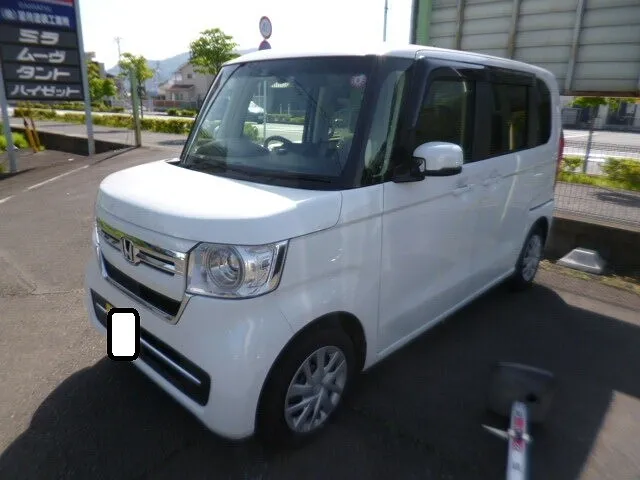 富士市　鈑金塗装　N BOX　左フロント、スライドドア交換、サイドシル鈑金塗装修理