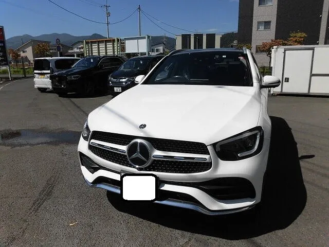 富士市　鈑金塗装　ベンツGLC　左リヤドア、リヤフェンダー　キズ塗装修理