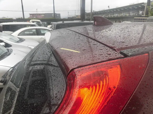 富士市　鈑金塗装　CR-V　テールゲートキズ塗装修理