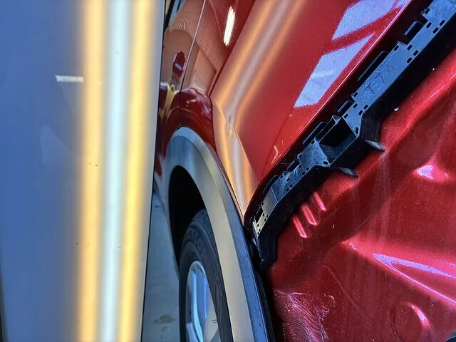 石川県小松市　デントリペア　ホンダ　ヴェゼル　左クォーターパネル