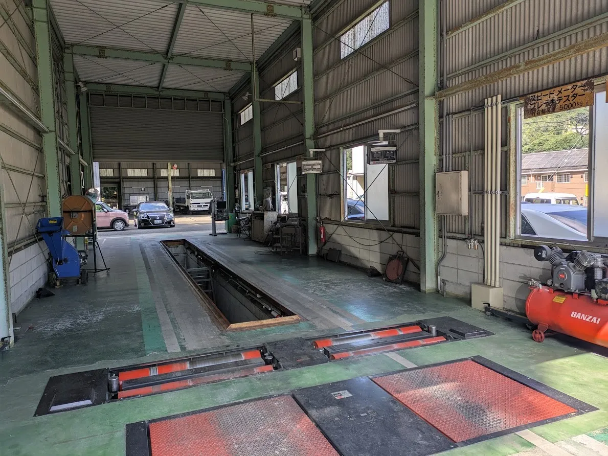 整備士募集画像