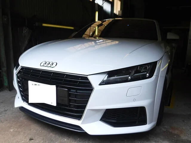 アウディ　ＡＵＤＩ　ＴＴ　８Ｓ　DSGF交換