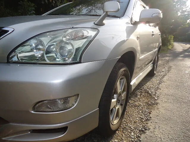 ACU30 トヨタ　ハリアー　左側面修理