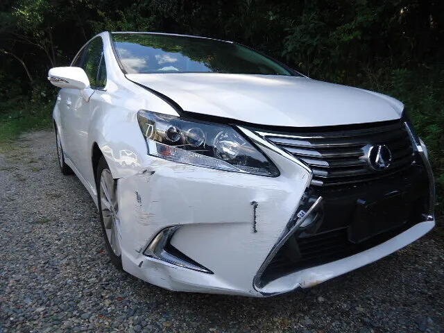 レクサス　ＨＳ250ｈ　ANF10　事故修理　鈑金塗装