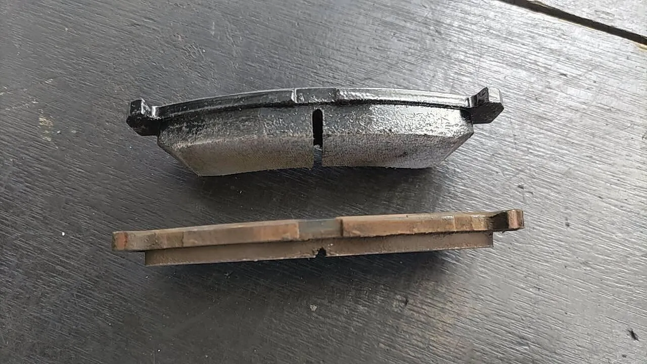 糟屋郡篠栗町乙犬　ハスラー　ディスクパッド交換