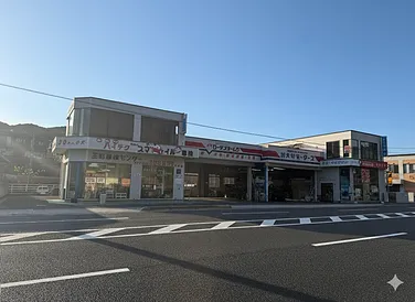 大村モータース外観