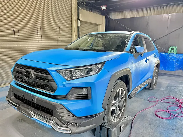 トヨタRAV4をRAPTOR全塗装｜同色シアンMの施工事例｜Gatto nero