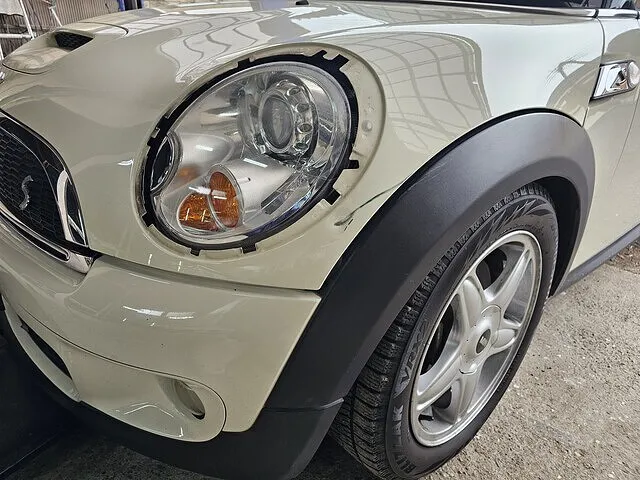 つくば市　ボンネットへこみ修理  BMW　ミニクーパーS