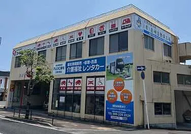 　岩﨑自動車工場外観